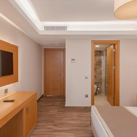 Szálloda Aquasis De Luxe &