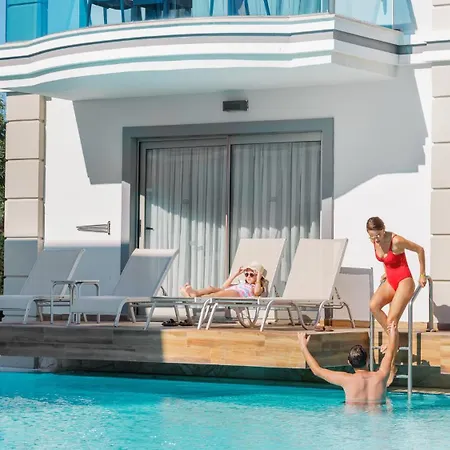 Aquasis De Luxe & Hotell Didim