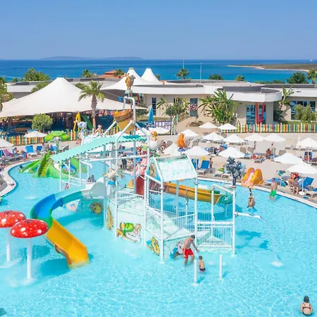 Aquasis De Luxe & Hotell Didim
