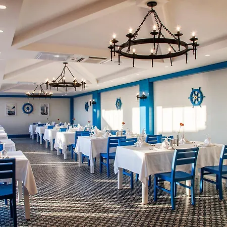 Aquasis De Luxe & מלון 5*