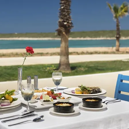 מלון Aquasis De Luxe &