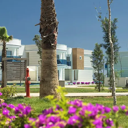 Aquasis De Luxe & 5*