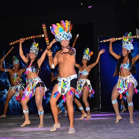 Aquasis De Luxe & Hotel