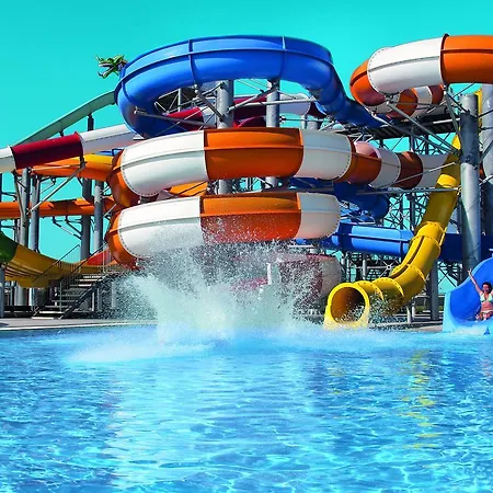 Aquasis De Luxe & Hotel 5*