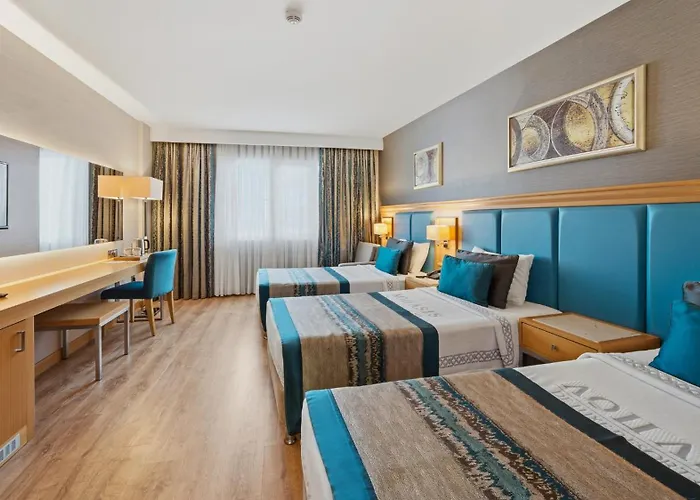 Aquasis De Luxe & Hotel