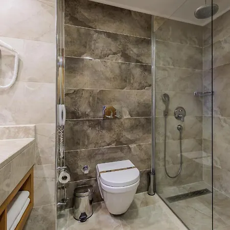 Otel Aquasis De Luxe &