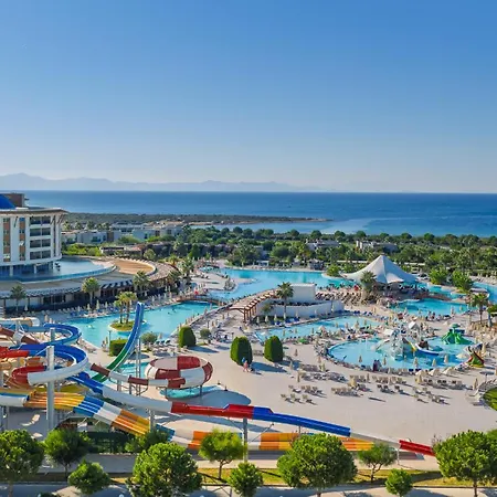 Aquasis De Luxe & 5* ディディム