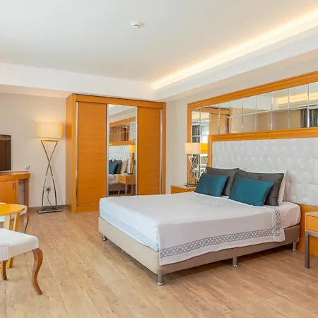 Aquasis De Luxe & ホテル