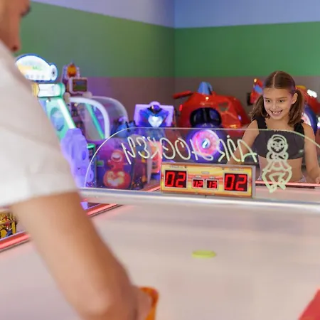 ホテル Aquasis De Luxe & 5*