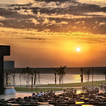 Aquasis De Luxe & Hotell