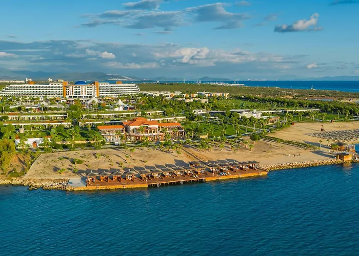 Otel Aquasis De Luxe &